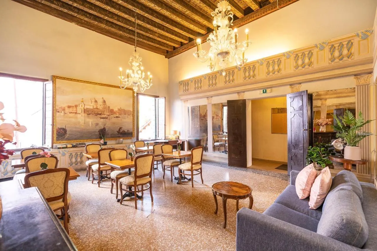 Residenza Centopietre - Dorsoduro By Wonderful Italy Venise