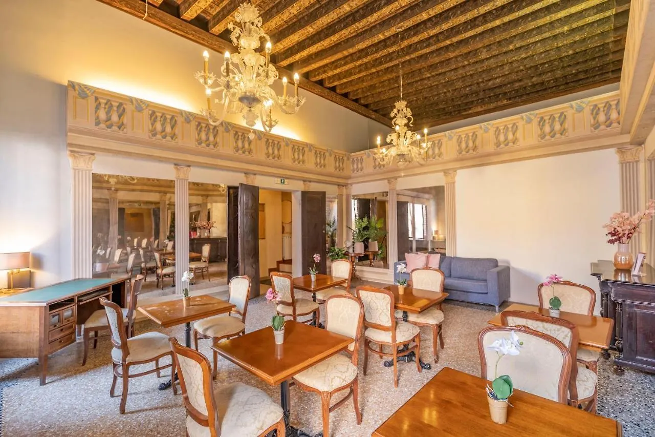 Residenza Centopietre - Dorsoduro By Wonderful Italy Venice